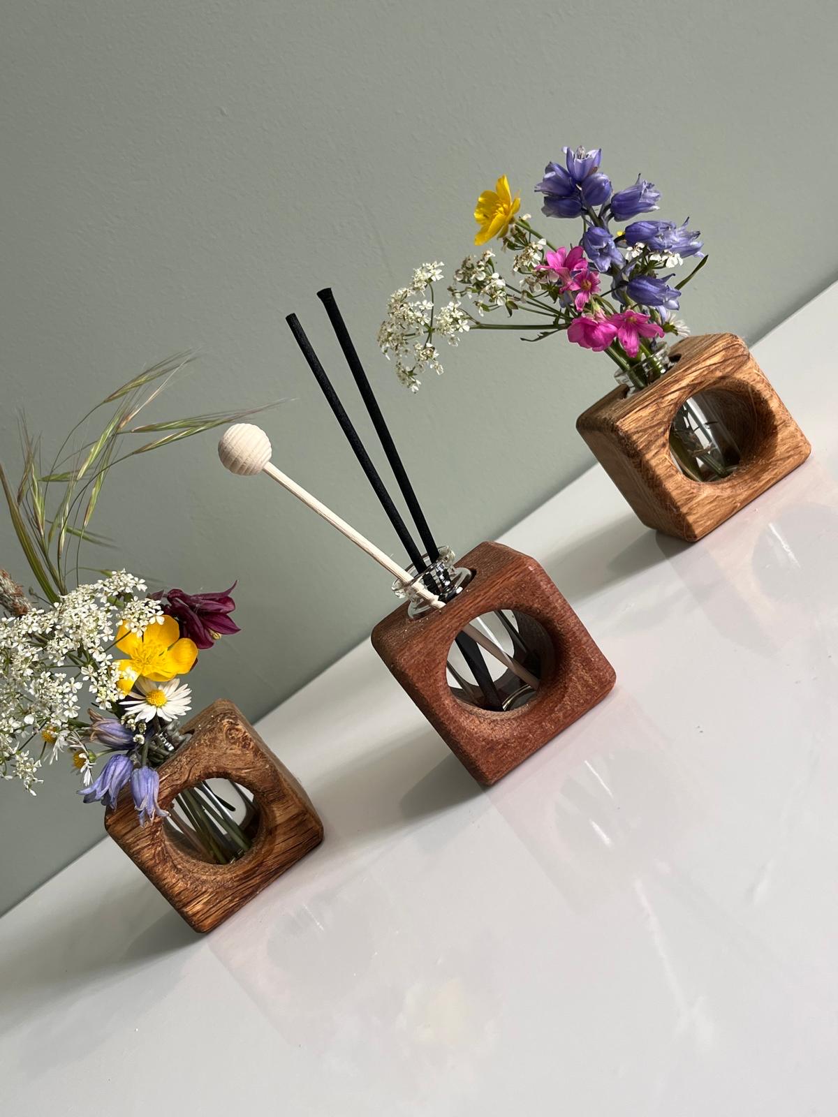 Handmade Lacewood Glass Reed Diffuser, 5cm Square Vase, Natural Beeswax Finish