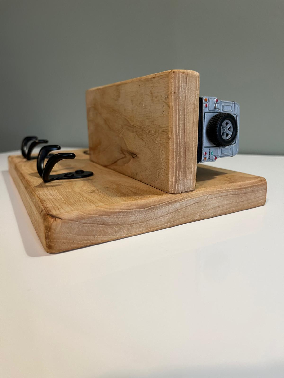 Handmade Ash Key Coat Shelf with Land Rover Defender 110 Model – Rustic Wall Rack (Copy)