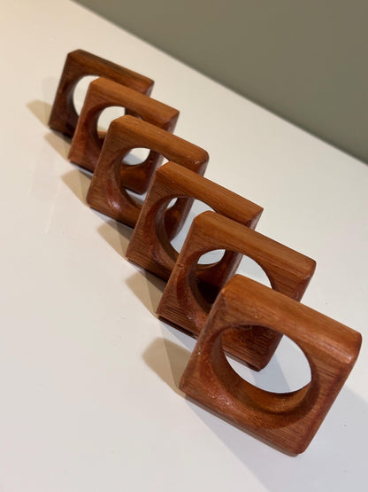 Bespoke Handmade Sapele Wooden Napkin Rings - Custom Dinner Party & Wedding Table Decor - Elegant Hardwood Napkin Holders